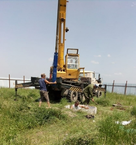 Замена глубинного насоса на скважине в селе Новопавловка