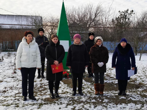 Митинг Они сражались за Родину