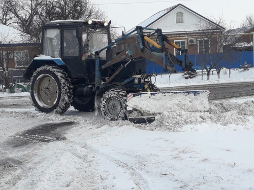 Уборка снега в Новопавловском сельском поселении